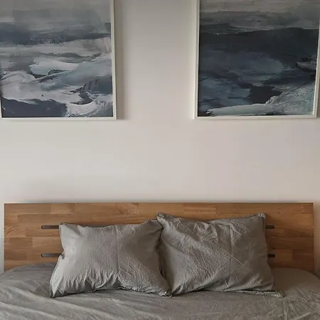 דירה Lovelystay - 3bdr W/terrace