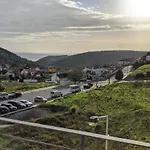 Lovelystay - 3bdr W/terrace *