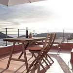 Lovelystay - 3bdr W/terrace Apartament *