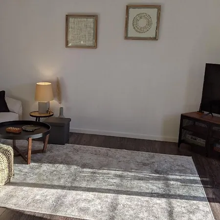 Lovelystay - 3bdr W/terrace