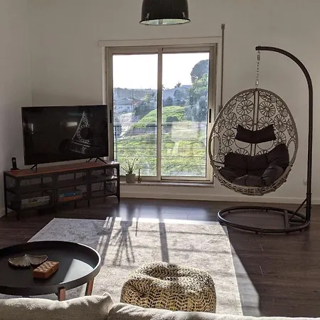 Lovelystay - 3bdr W/terrace Sesimbra