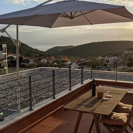 Apartmán Lovelystay - 3bdr W/terrace Sesimbra