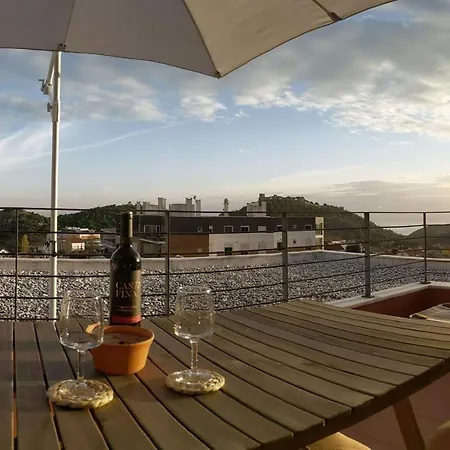 Lovelystay - 3bdr W/terrace * Sesimbra