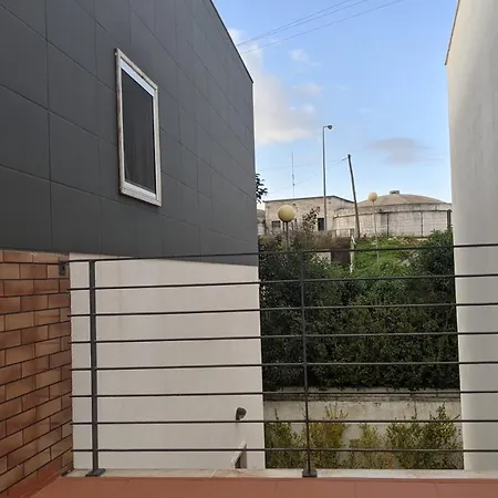 Lovelystay - 3bdr W/terrace *